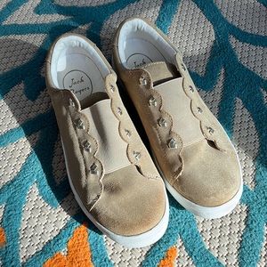 Jack Rogers Sneakers - size 7